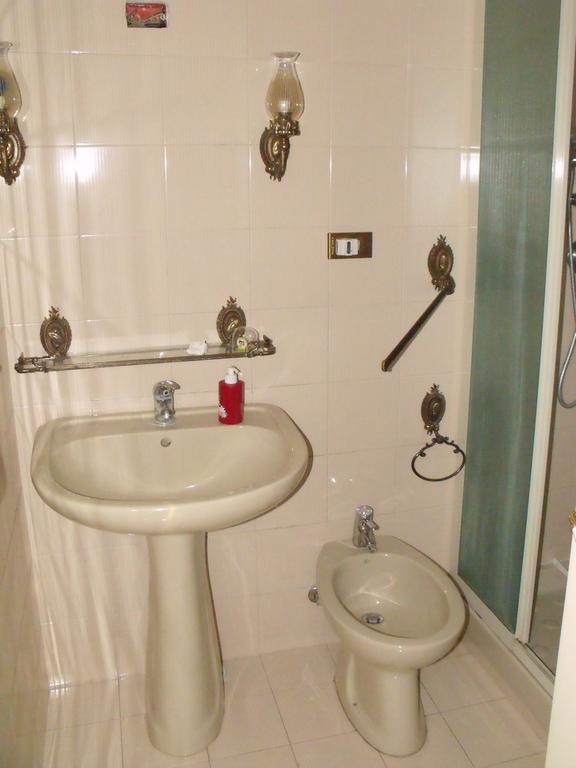 A Tre Passi Dal Centro Hotel Palermo Zewnętrze zdjęcie