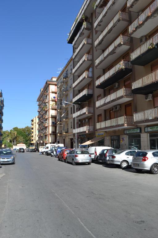A Tre Passi Dal Centro Hotel Palermo Zewnętrze zdjęcie