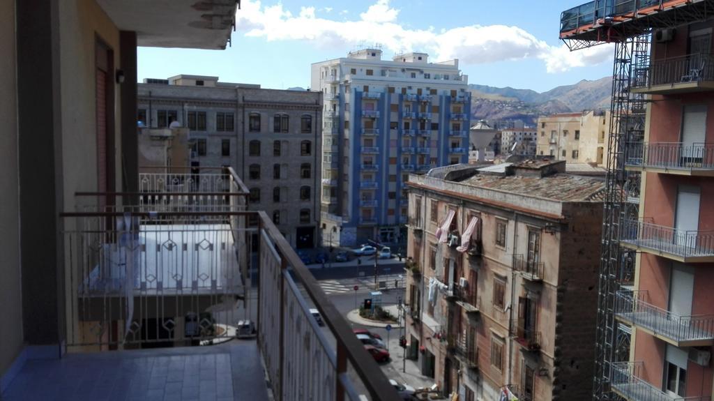 A Tre Passi Dal Centro Hotel Palermo Zewnętrze zdjęcie